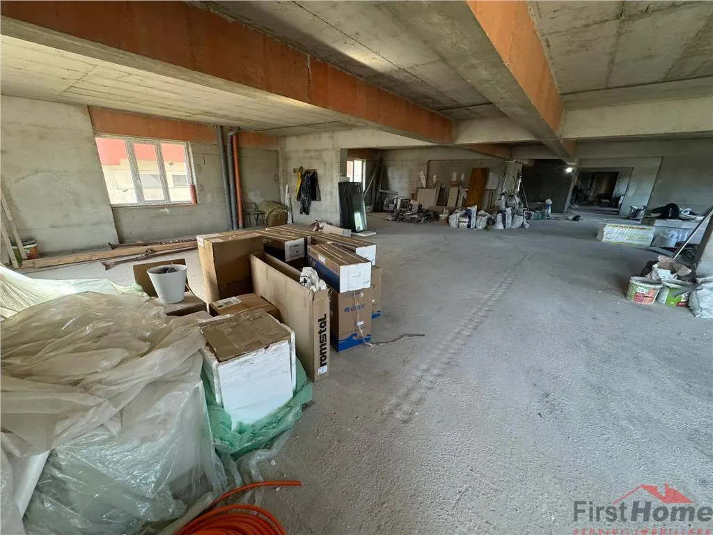 Sp com 277 mp, se poate inchiria si jumatate, bl nou, Lic Unirea - foto 10