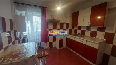 Apartament 4 camere, Ultracentral, Casa Cartii! - Botosani