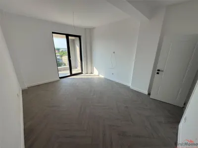 Garsoniera bloc nou, parcare inclusa, etaj 3 cu lift - Focsani