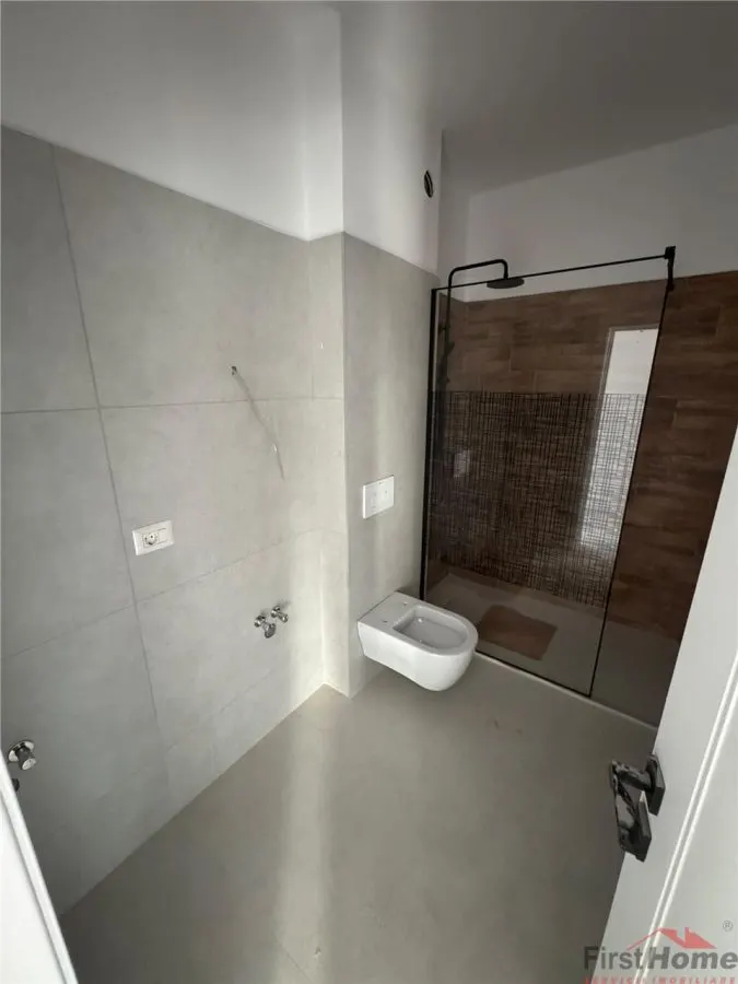Garsoniera bloc nou, parcare inclusa, etaj 3 cu lift - foto 6