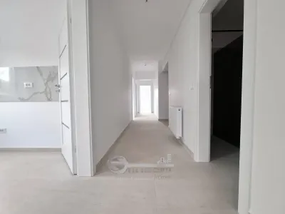 Apartament 3 camere decomandat, Galata, 86 mp, bloc 2026 intabulat, 2 bai, AC, mutare imediata - foto 10