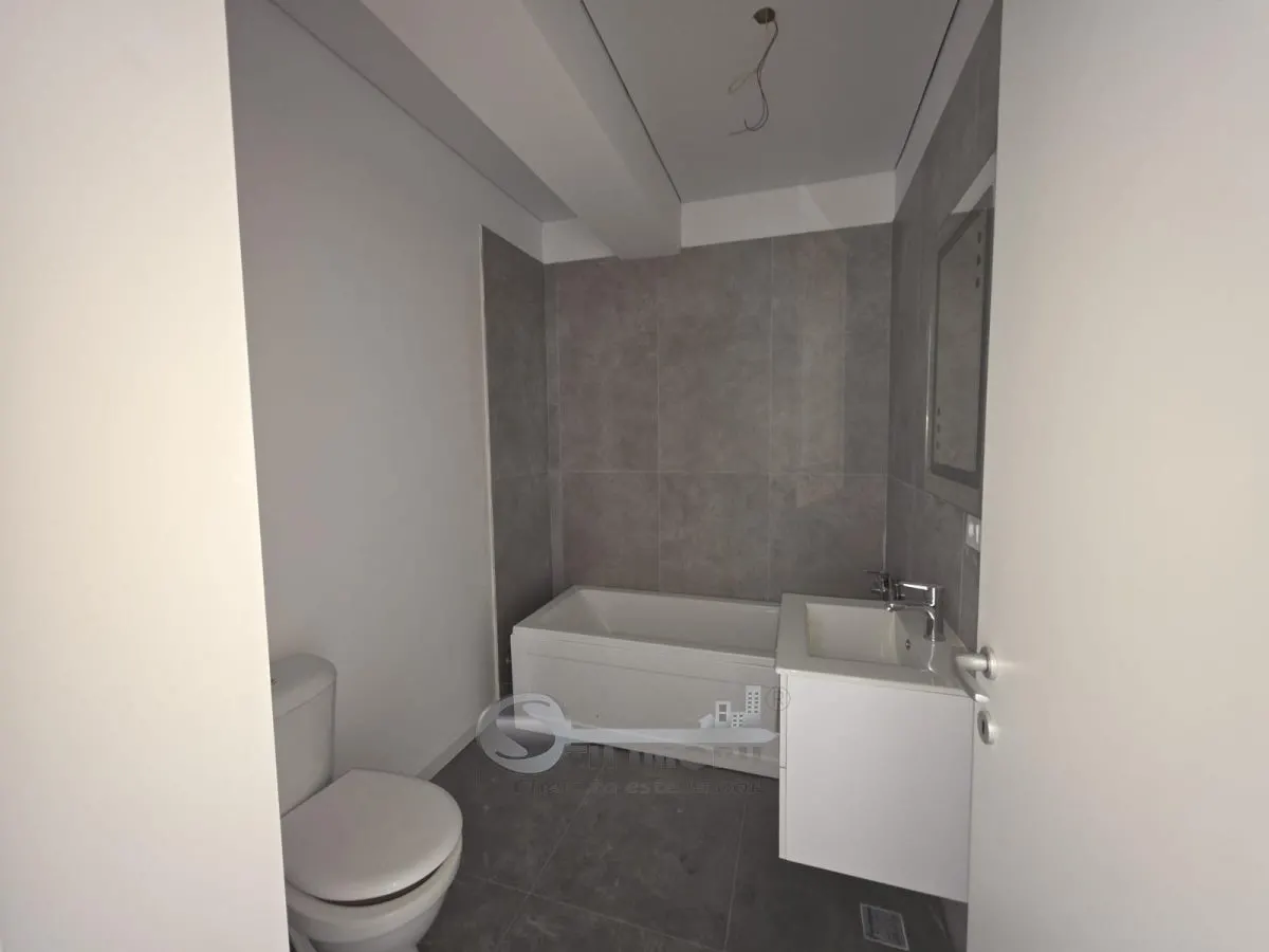 Liber, apartament 2 camere Bucium Visan, bloc intabulat, etaj intermediar - foto 12