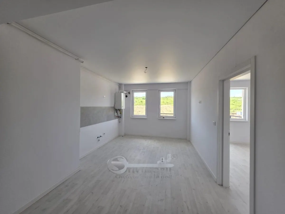 Liber, apartament 2 camere Bucium Visan, bloc intabulat, etaj intermediar - foto 8