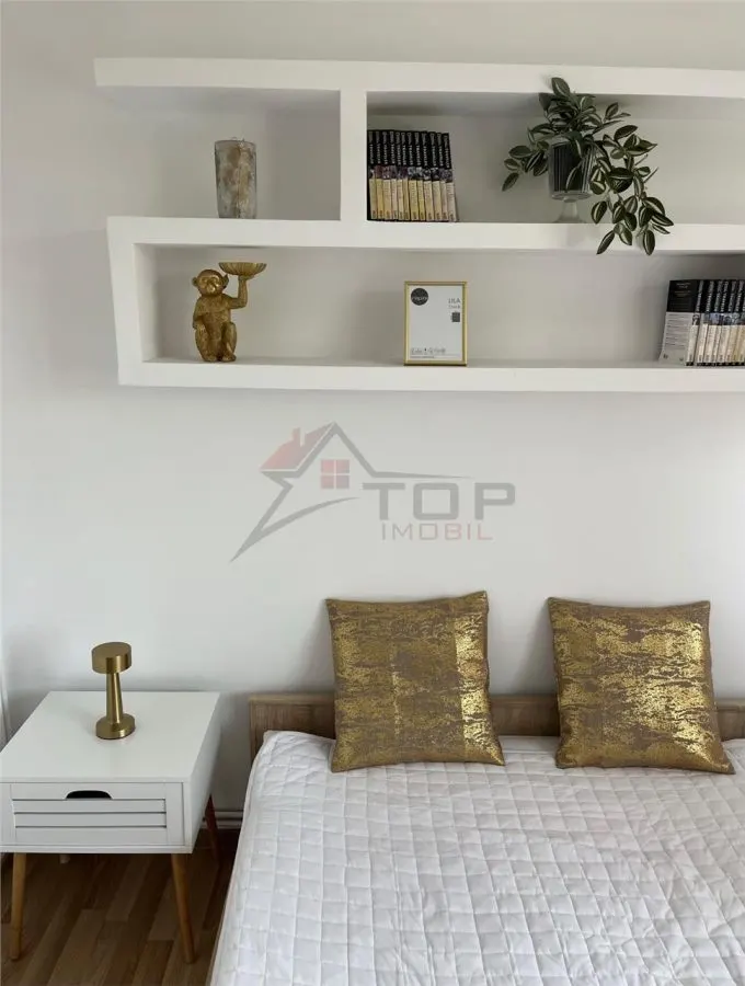 Inchiriere  Apartament cu 2 camere Podu Ros- Palas - foto 6