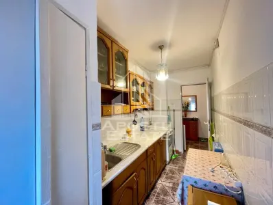 Apartament 2 camere - zona Vlaicu - foto 14