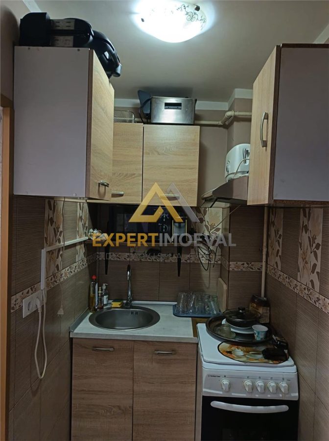 Garsoniera de vanzare str Electrolizei la doar 17.900 Euro etaj 2 - foto 2