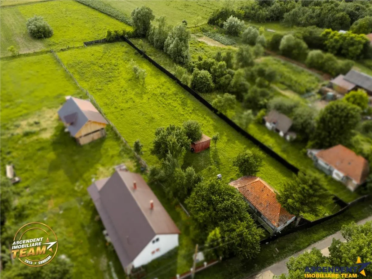 Refugiu autentic in Marcusa, 2.619 mp +casa traditionala, 24 ml Fs, utilitati, liniste, potential la 5 km de Cernat si DN11 - foto 7