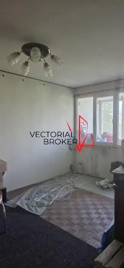 Apartament 2 camere decomandate, et.4, fara imbunatiri, 50mp, Basarabia- Pta Muncii - foto 4