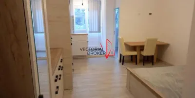 Garsoniera renovata, mobilata, et.3, libera, Basarabia- Costin Georgian - foto 2