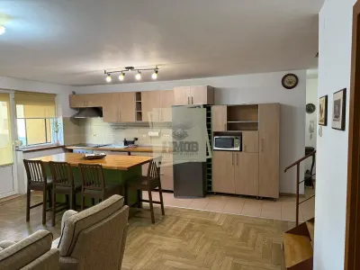 Apartament 3 camere 2 bai  balcon si parcare subterana pe Aleea Streiu - Sibiu