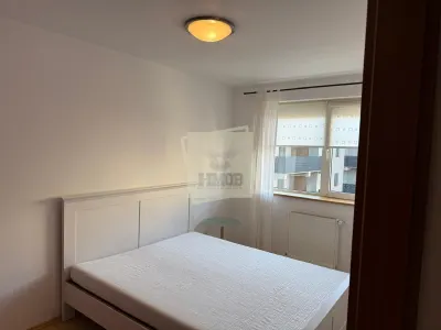 Apartament 3 camere 2 bai  balcon si parcare subterana pe Aleea Streiu - foto 12