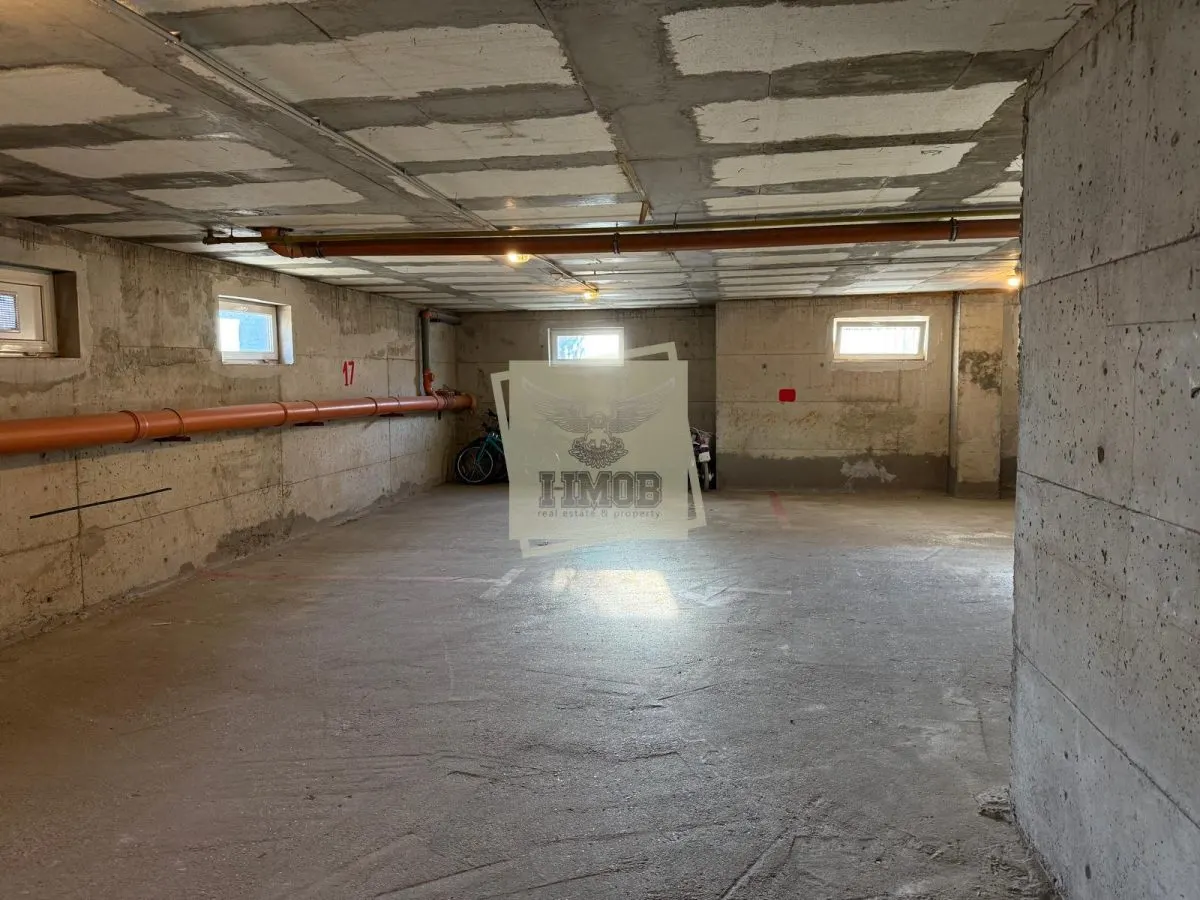 Apartament 3 camere 2 bai  balcon si parcare subterana pe Aleea Streiu - foto 14