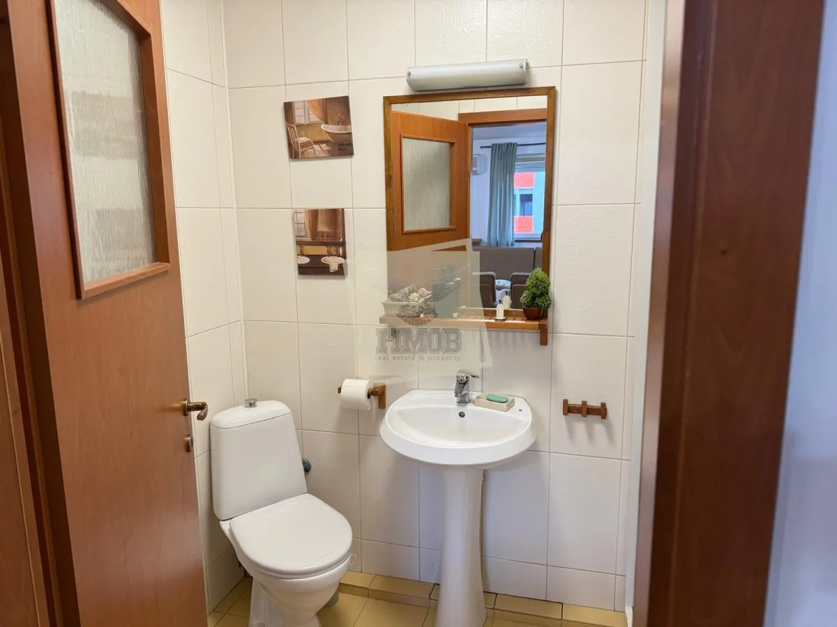 Apartament 3 camere 2 bai  balcon si parcare subterana pe Aleea Streiu - foto 7