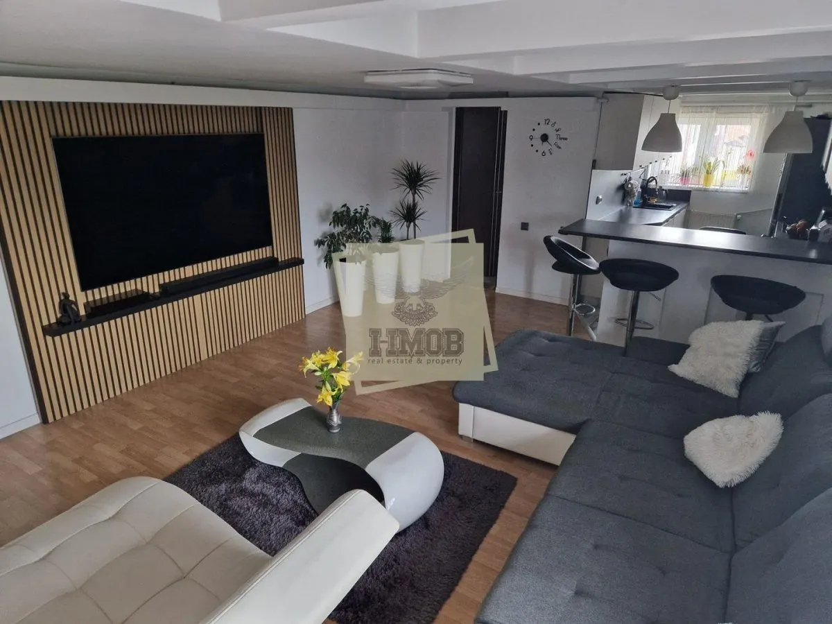 Apartament modern pe 2 niveluri 4 camere 2 bai si 82.4 mpu in Sibiu - foto 2