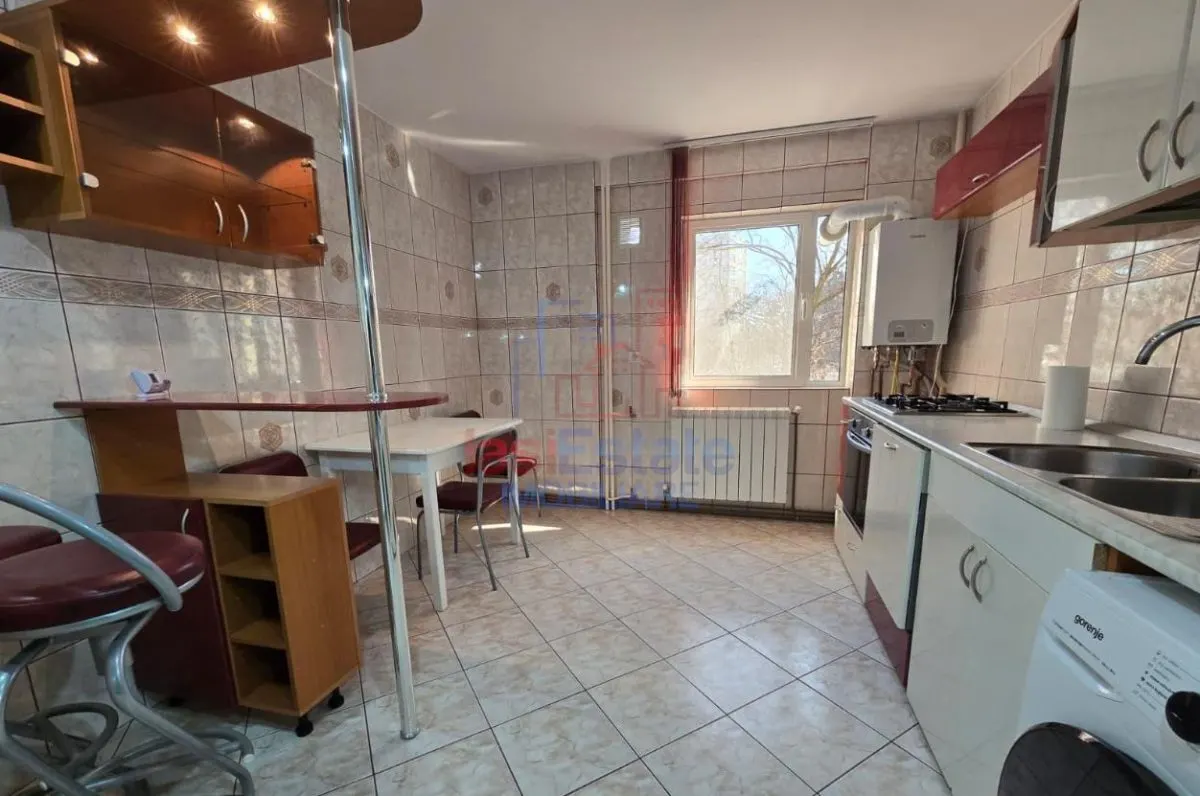 Apartament 3 camere Podu Ros - foto 7