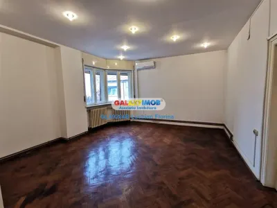 Apartament 3 camere, decomandat, boxa I Occidentului - foto 3