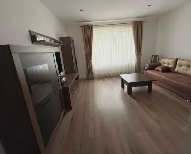Apartament 2 camere ,Centrul Civic-AFI,mobilat utilat nou,550 Euro - foto 2