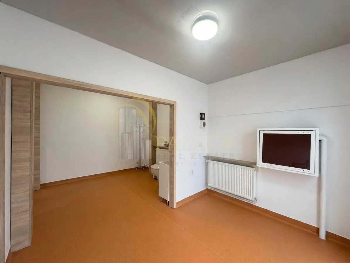 Cladire birouri 200 mp Zona Smardan Palas Prima inchiriere - foto 2