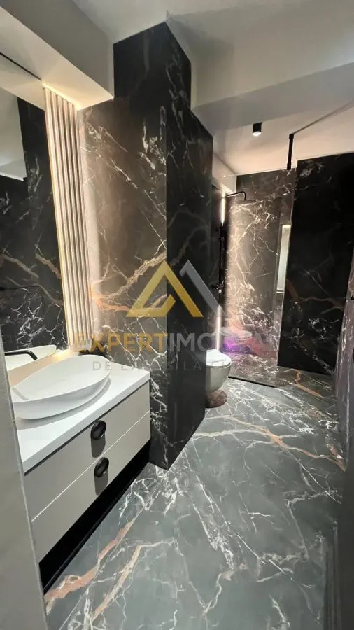 Apartament modern de inchiriat cu 2 camere  Bloc Nou Ultracentral - foto 8