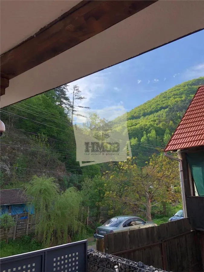 Casa individuala 5 camere 4 bai garaj pivnita si panouri solare in Cisnadioara - foto 12