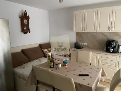 Casa individuala 5 camere 4 bai garaj pivnita si panouri solare in Cisnadioara - foto 6
