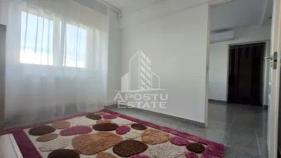 Apartament cu 2 camere decomandat zona Micalaca - foto 3