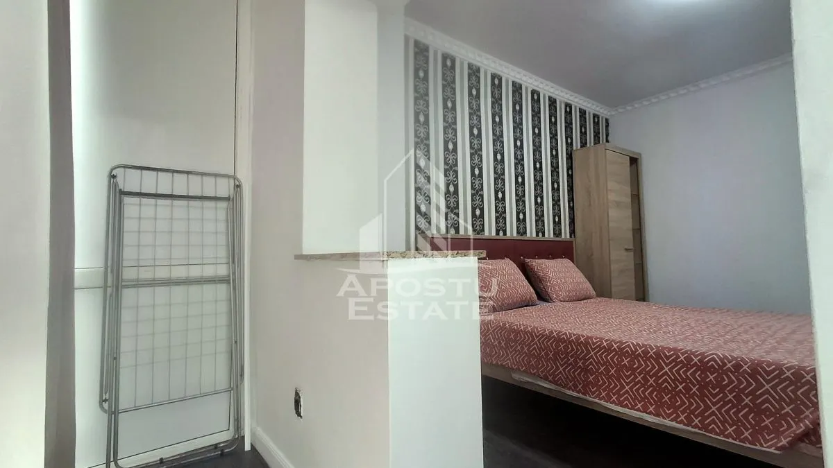Apartament cu 2 camere decomandat zona Micalaca - foto 5