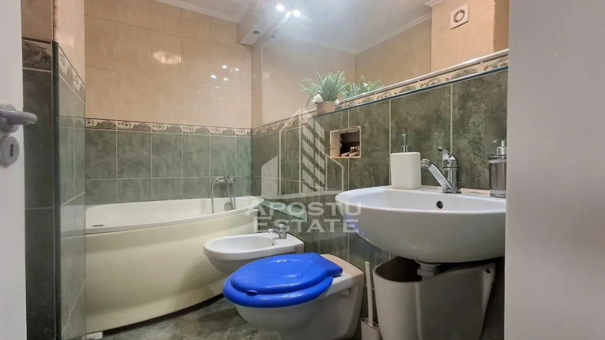 Apartament cu 2 camere decomandat zona Micalaca - foto 8