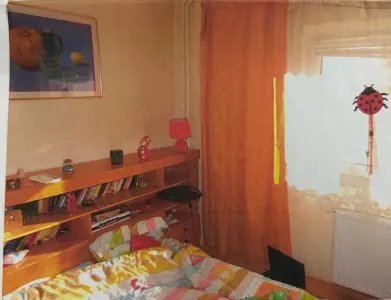 Apartament 3 camere Calea Bucuresti,-Judetean decomandat,135000 Euro - foto 2