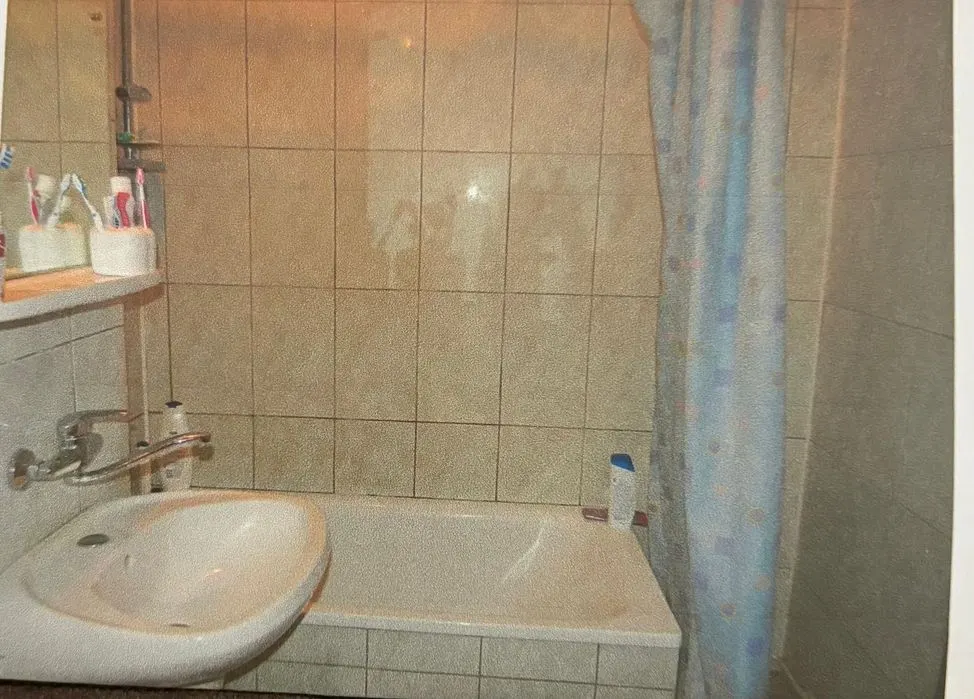 Apartament 3 camere Calea Bucuresti,-Judetean decomandat,135000 Euro - foto 5