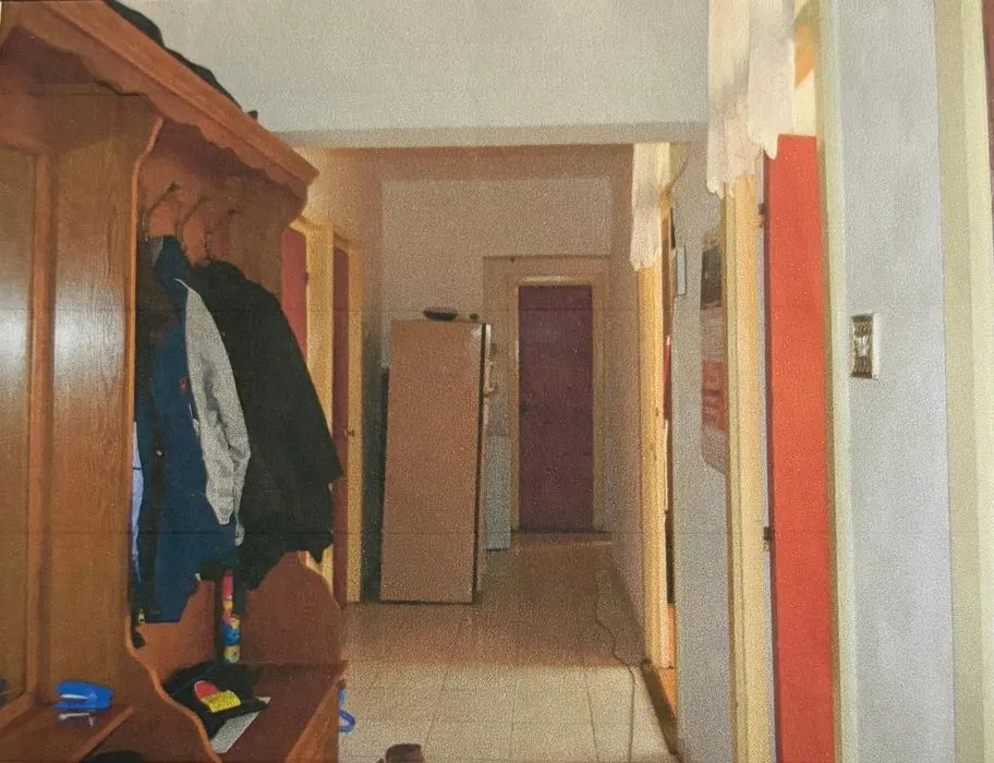 Apartament 3 camere Calea Bucuresti,-Judetean decomandat,135000 Euro - foto 6
