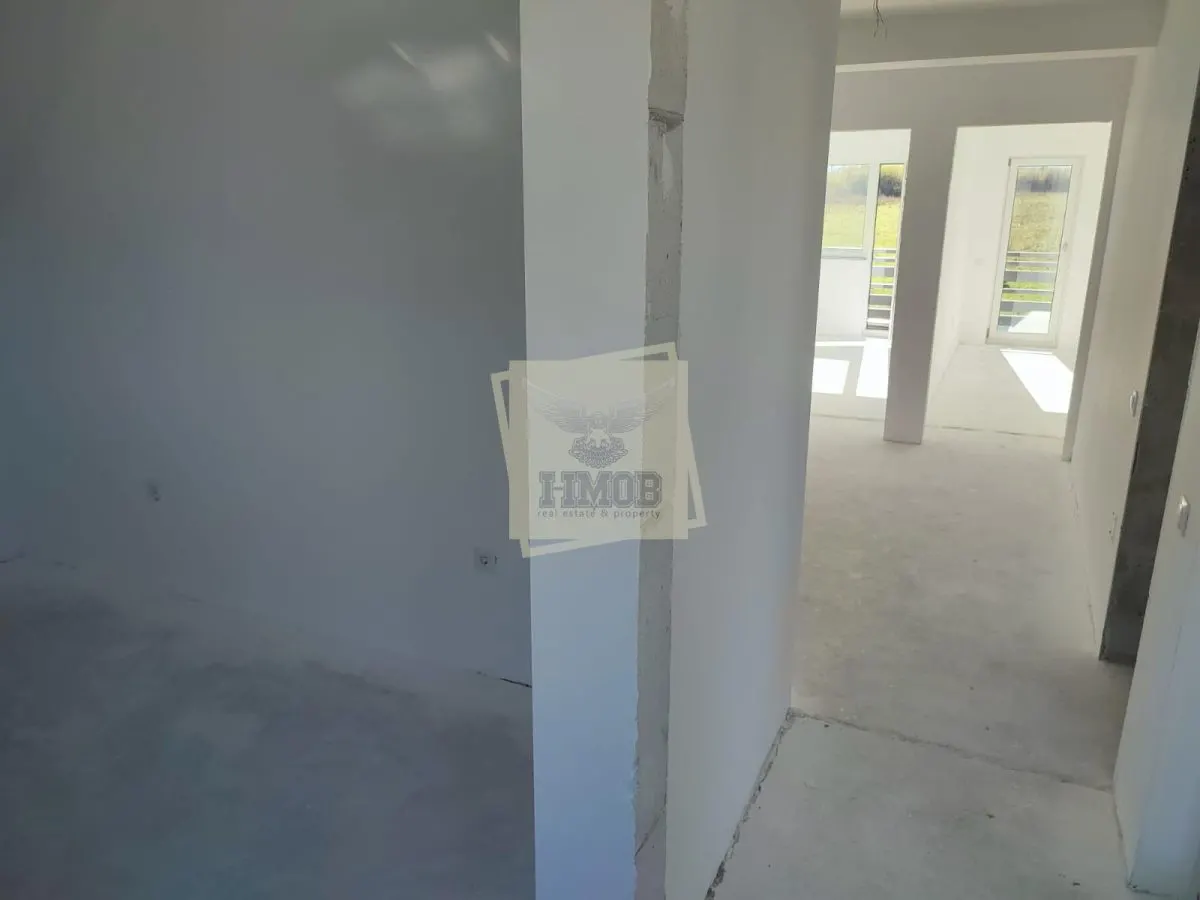 Casa moderna 5 camere teren 490 mp terasa acopertia in Cristian - foto 17