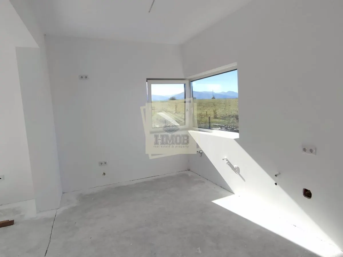 Casa moderna 5 camere teren 490 mp terasa acopertia in Cristian - foto 7