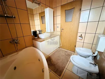 Apartament 3 camere 70 mp utili Vasile Aaron - foto 10