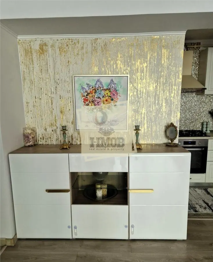 Apartament 3 Camere 80 Mpu |Balcon Doamna Stanca - foto 8