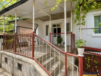 Casa 3 camere, cota teren 446 mp, garaj, terasa, pivnita, Unirii, Targu Mures - Targu Mures