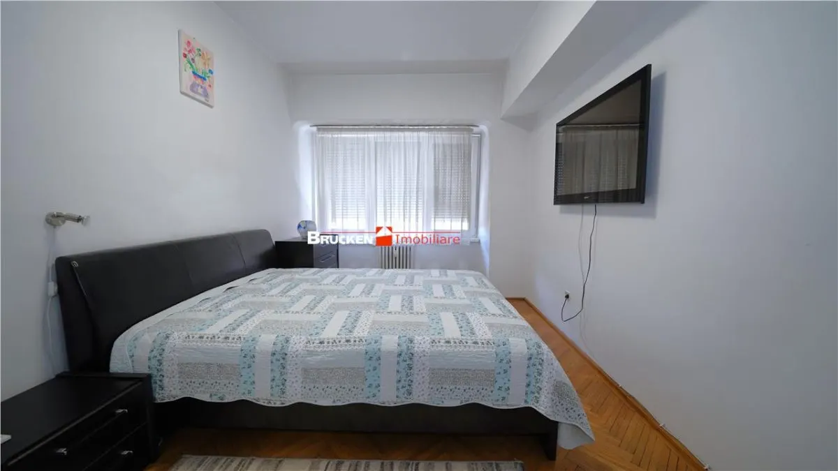 Apartament ultracentral | 4 camere | Promenada Crisului | Garaj inclus - foto 9