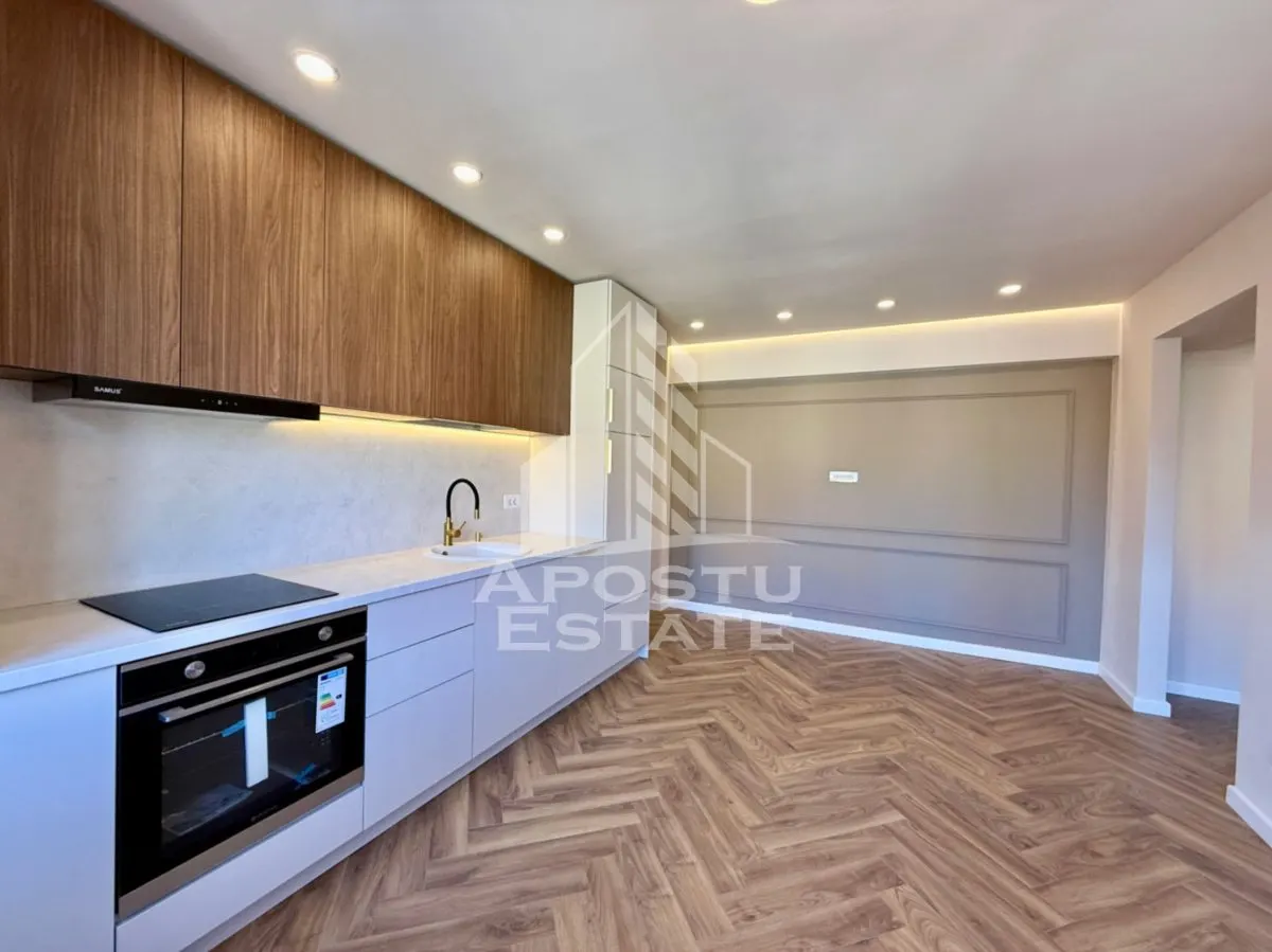 Apartament 3 camere de vanzare zona Ultracentrala - Timisoara - foto 2