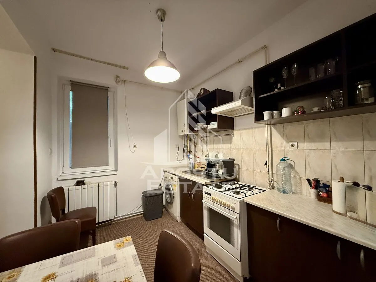 Apartament cu 2 camere la casa de vanzare, zona Centrala Timisoara - foto 6