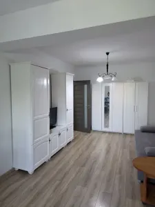 Apartament 2 camere open-space (semidecomandat) - bloc nou Tătărași - 600â‚¬ - foto 2