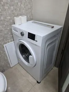 Apartament 2 camere open-space (semidecomandat) - bloc nou Tătărași - 600â‚¬ - foto 5