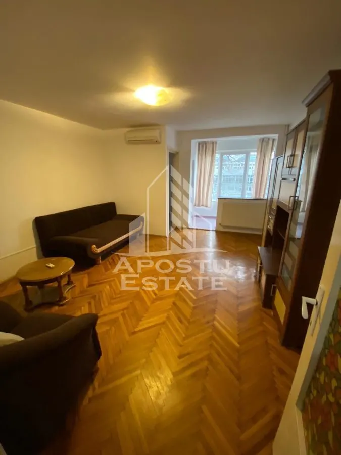 Apartament 1 camera de vanzare, zona Circumvalatiunii, Timisoara - foto 2