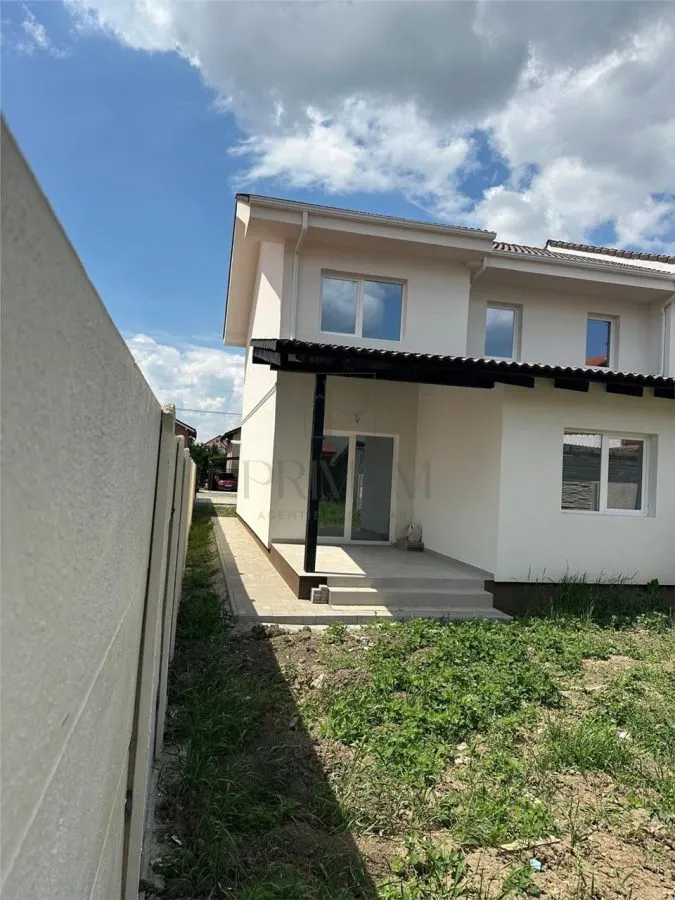 MOSNITA -ZONA EXCELENTA - 4 CAMERE -DUPLEX - foto 2
