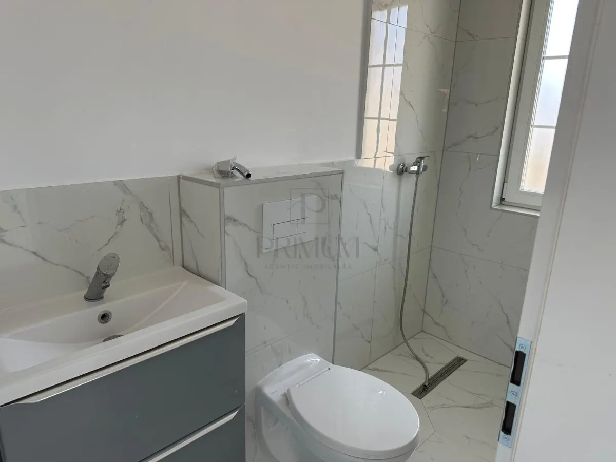 MOSNITA -ZONA EXCELENTA - 4 CAMERE -DUPLEX - foto 5