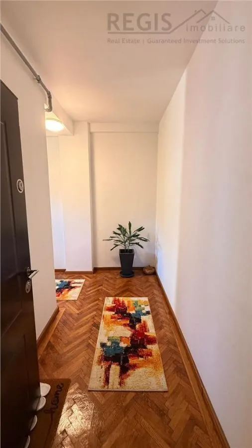 Studio in zona centrala , str Alexandru Ioan Cuza - foto 4