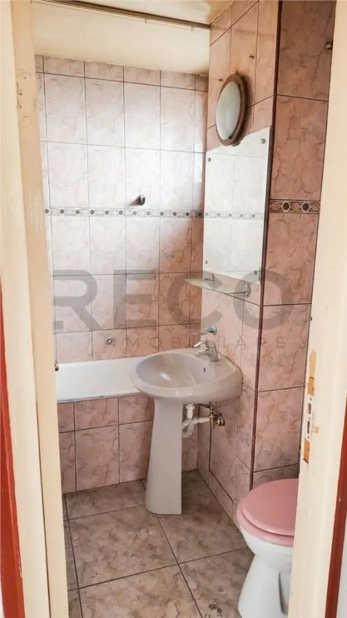 RECO Apartament 3 camere la parter 65 mp Zona Nufarul, Ideal locuinta, cabinet sau birou - foto 7