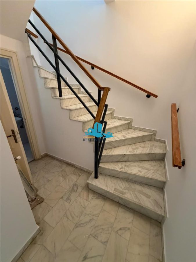 Vanzare casa Bucuresti noi, super deal, teren 1300 mp, renovata integral - foto 5