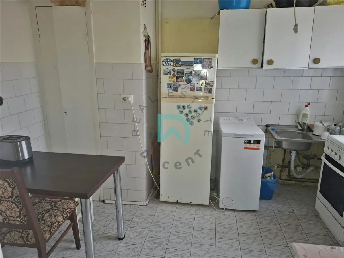 Apartament  3 camere Astra, 65mp., intermediar, Brasov - foto 6