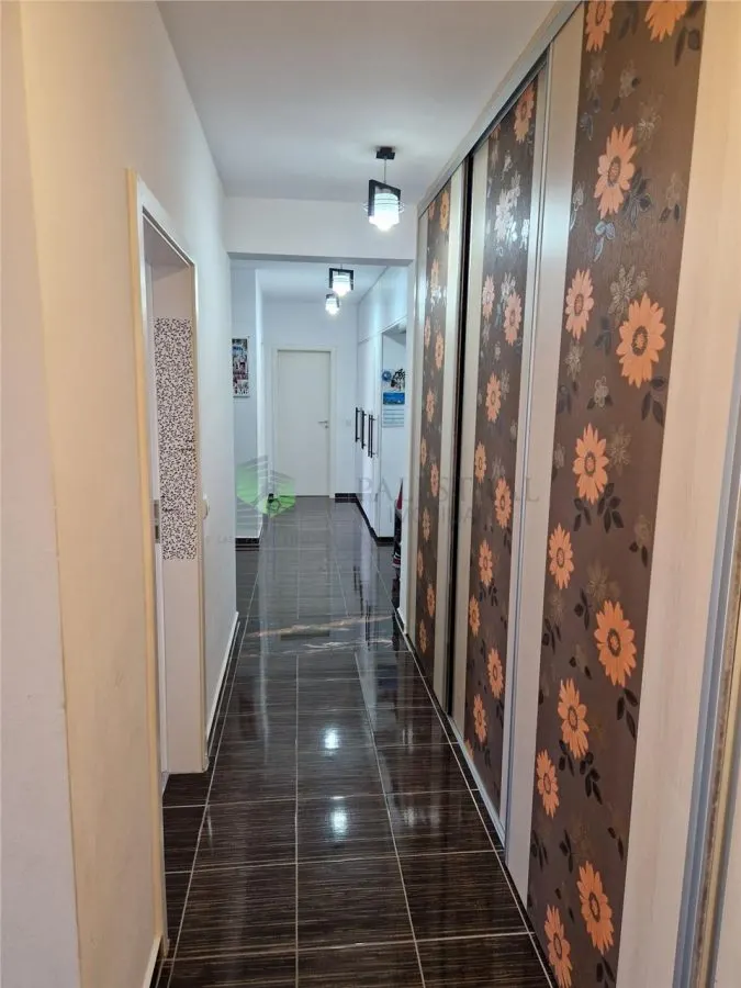 Apartament 3 camere Avantgarden 3,2 balcoane,mobilat-utilat,169999 Euro - foto 6