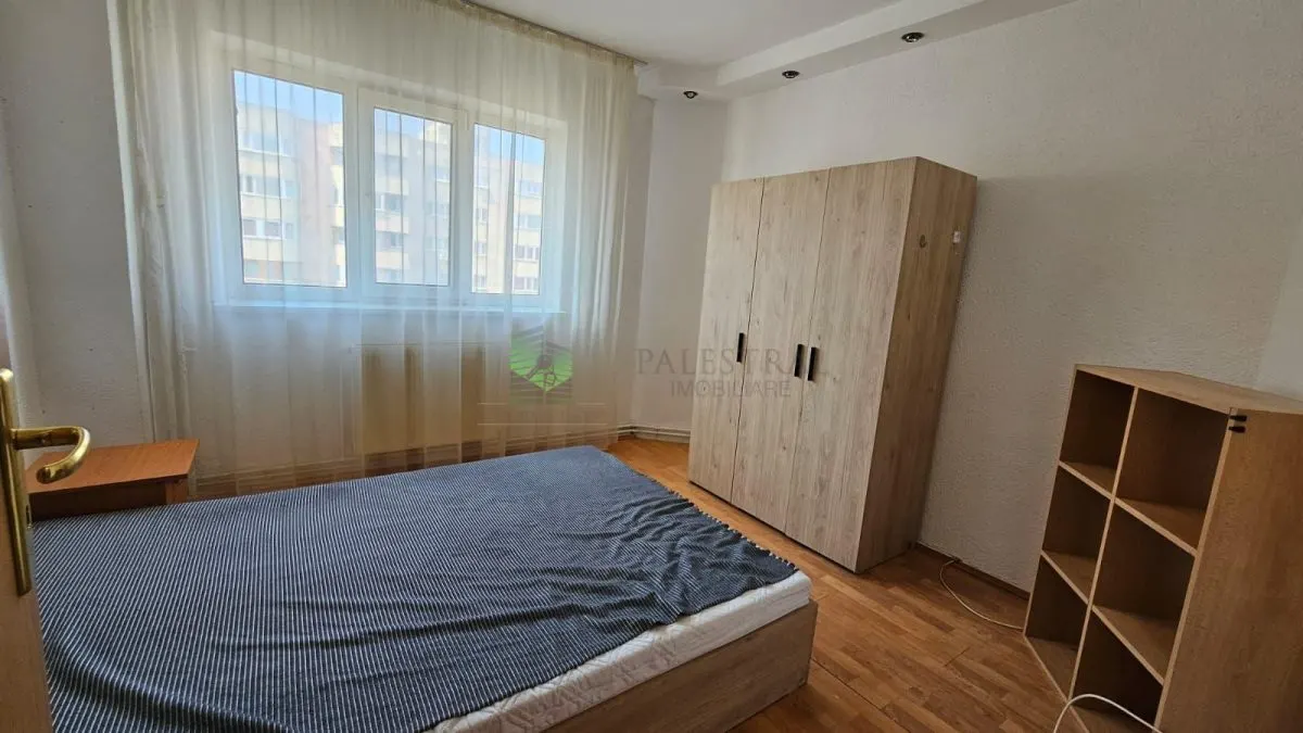 Apartament 2 camere Centrul Civic,decomandat,110000 Euro - foto 4